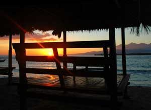 sunset at gili